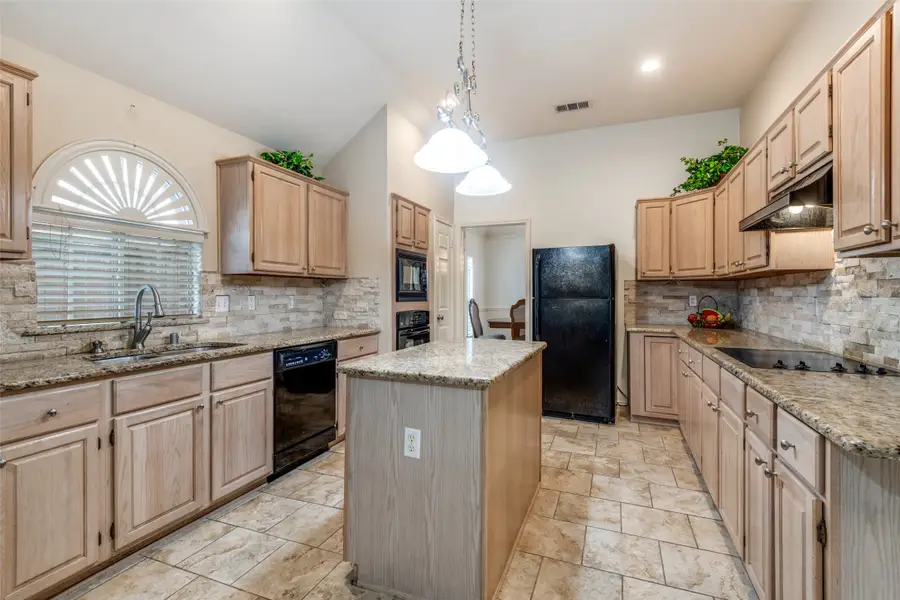 8402 Hartford Drive, Rowlett, TX 75089 - #3