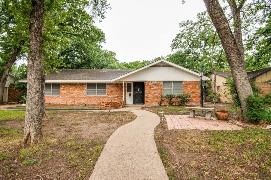 1809 Glenbrook Drive, Irving, TX 75061 - #2