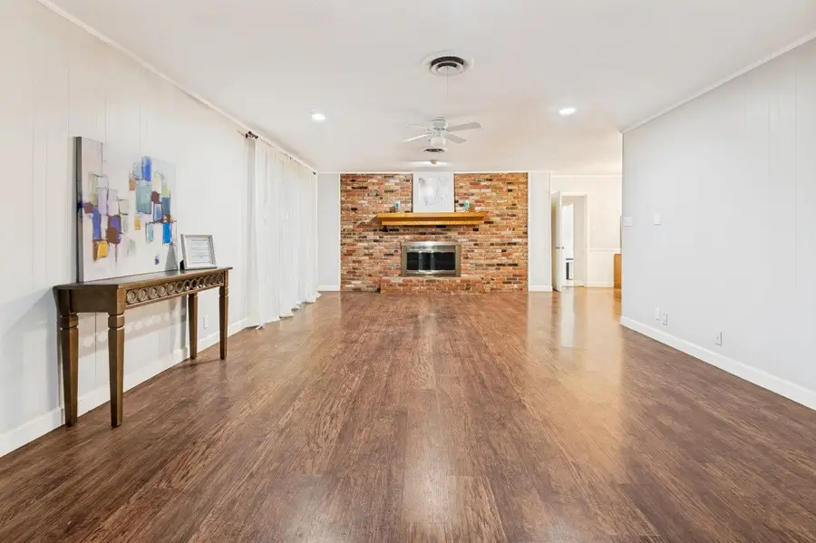 1809 Glenbrook Drive, Irving, TX 75061 - #3