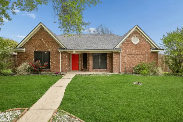 2221 Brookside Drive, Rowlett, TX 75088