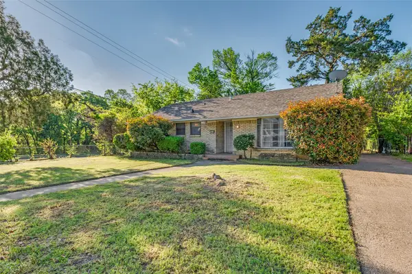 2406 Cliff Teen Court, Dallas, TX 75233