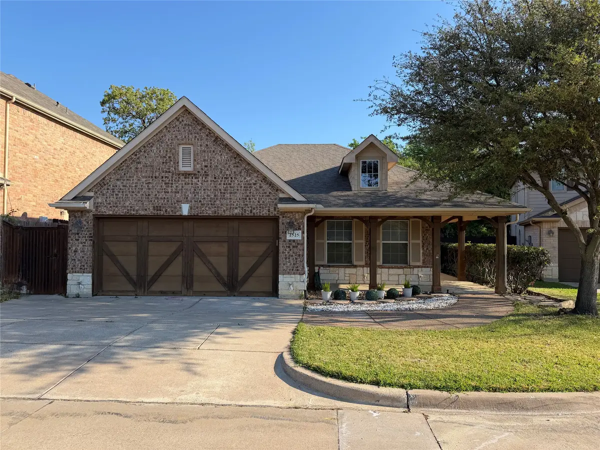 2525 Creek Villas Drive, Bedford, TX 76022 - #1