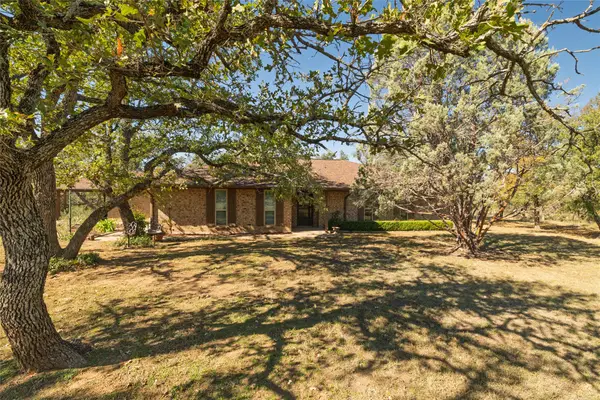 970 Live Oak Road, Santo, TX 76472