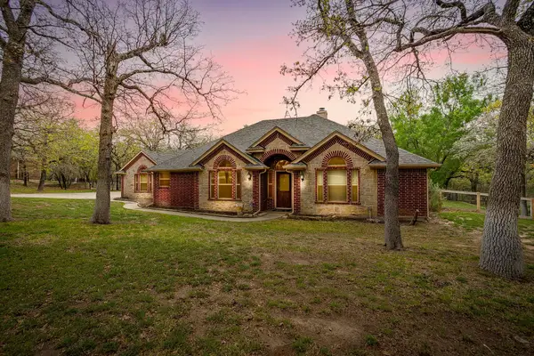 349 Sandpiper Drive, Weatherford, TX 76088