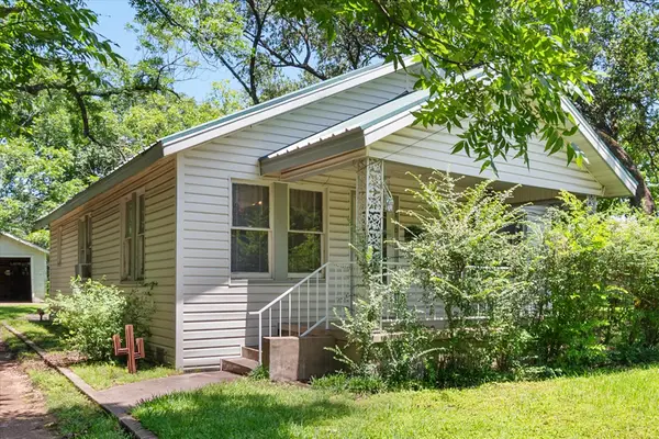 110 Woodland Avenue, Corsicana, TX 75110