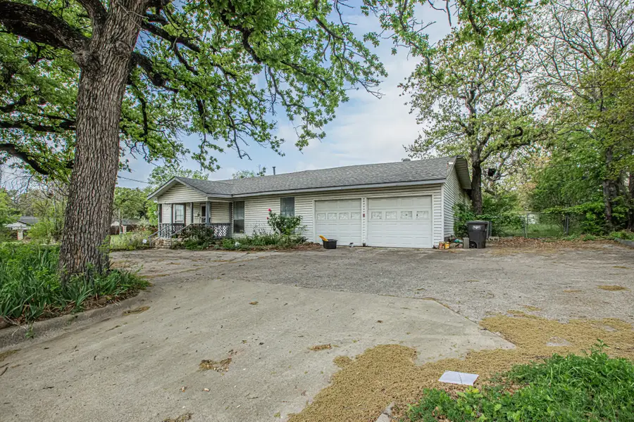 2624 Canton Drive, Fort Worth, TX 76112 - #3