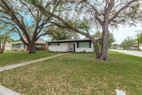 2945 Randy Lane, Farmers Branch, TX 75234