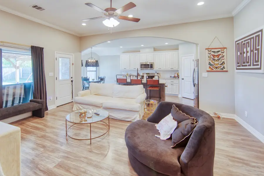 100 Prarie Grass Drive, Whitesboro, TX 76273 - #3