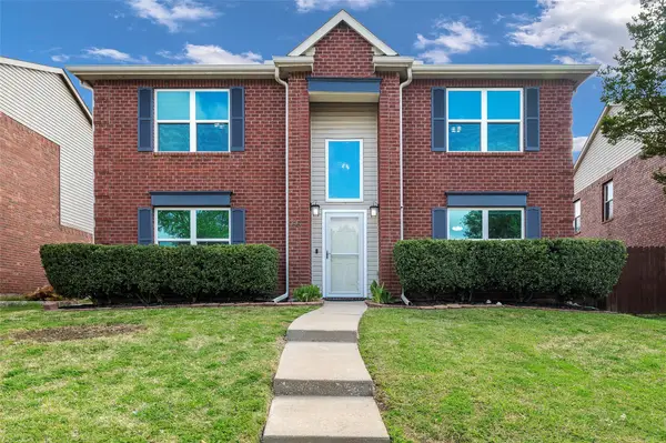 905 Elizabeth Drive, Lewisville, TX 75067