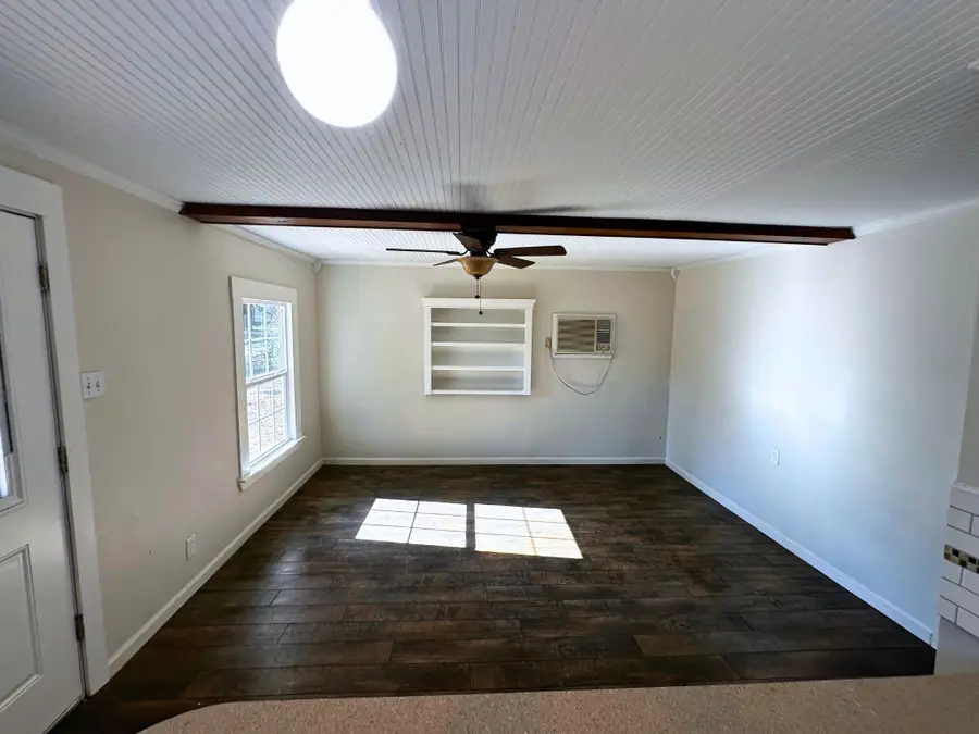 310 Cedar Point Circle, Gordonville, TX 76245 - #2