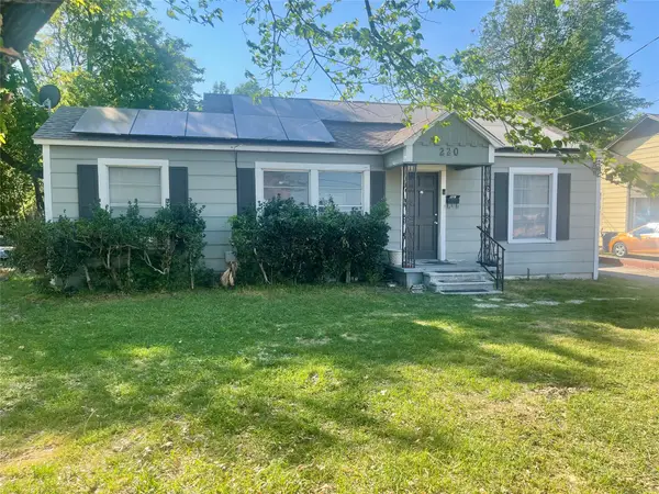 220 Ponder Street, Sulphur Springs, TX 75482