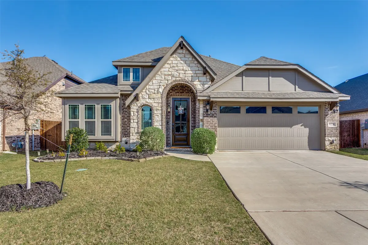 8228 Manx Point, Godley, TX 76044 - #1