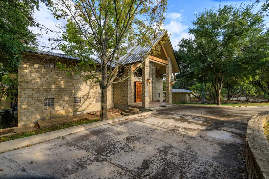 694 Scenic Circle, Pipe Creek, TX 78063 - #2