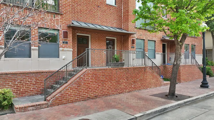 2420 Hugo Street #3, Dallas, TX 75204 - #2