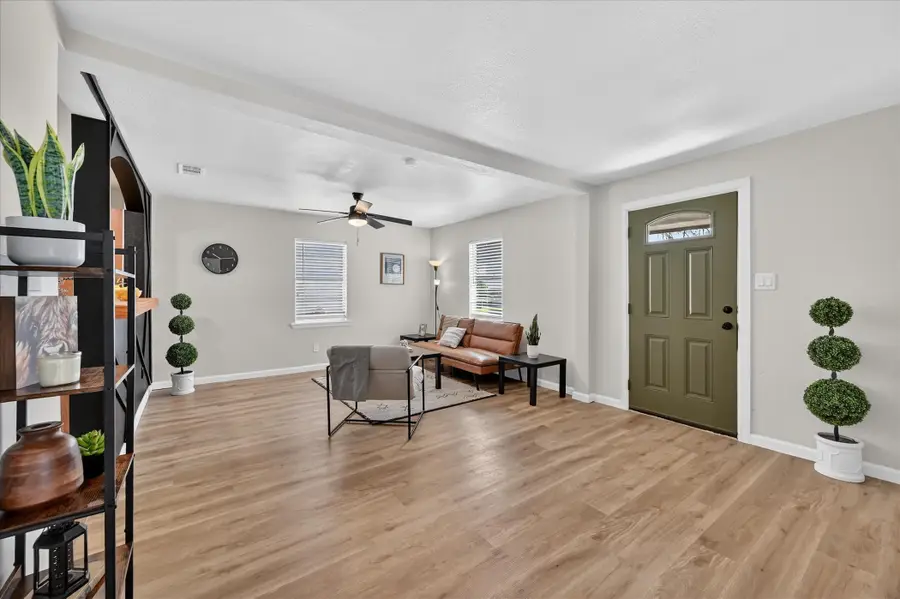 1830 San Antonio Street, Grand Prairie, TX 75051 - #2