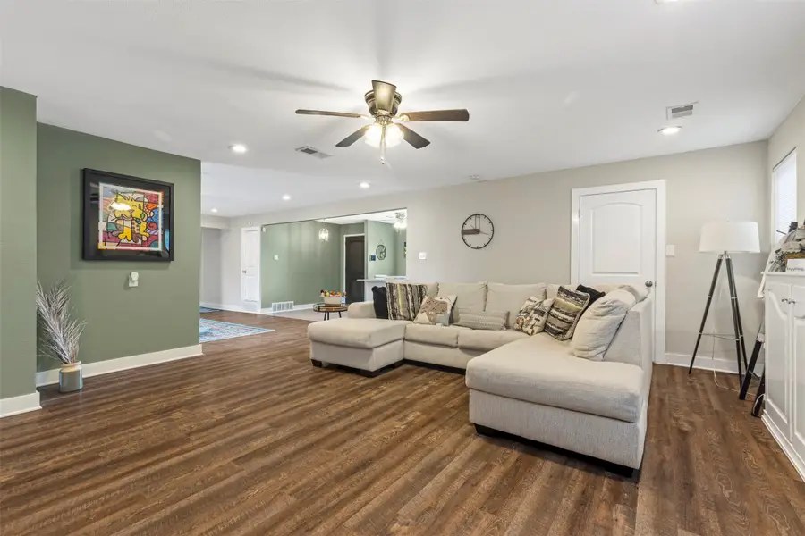 2425 Larchmont Drive, Mesquite, TX 75150 - #2