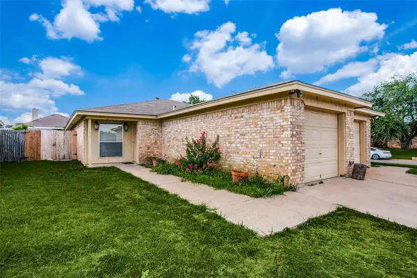 3600 Hulen Park Circle, Fort Worth, TX 76123
