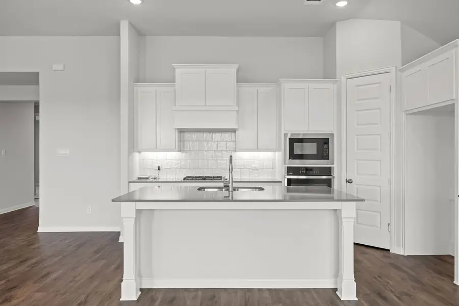 1502 Red Clover Avenue, Van Alstyne, TX 75495 - #3