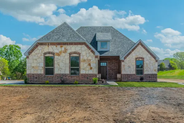 26 Kentucky Court, Van Alstyne, TX 75495