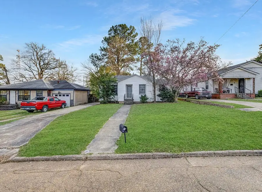 1607 W 17th Street, Texarkana, TX 75501 - #2