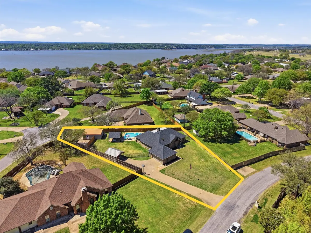 3802 Buena Vista Circle, Granbury, TX 76049 - #1