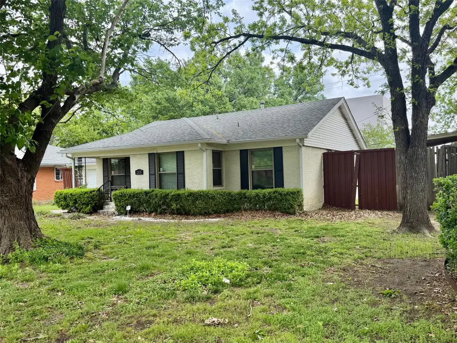 209 S Lindale Lane, Richardson, TX 75080 - #2