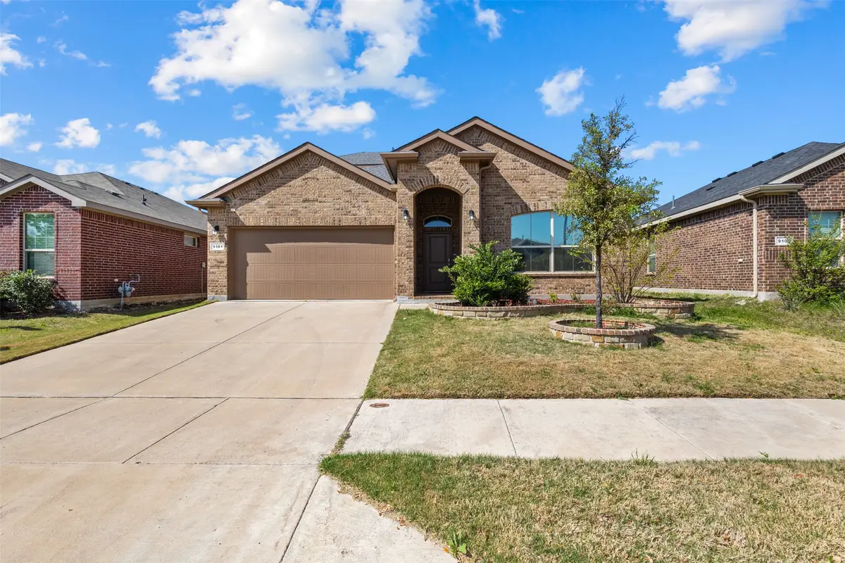 9101 Fescue Drive, Fort Worth, TX 76179 - #1
