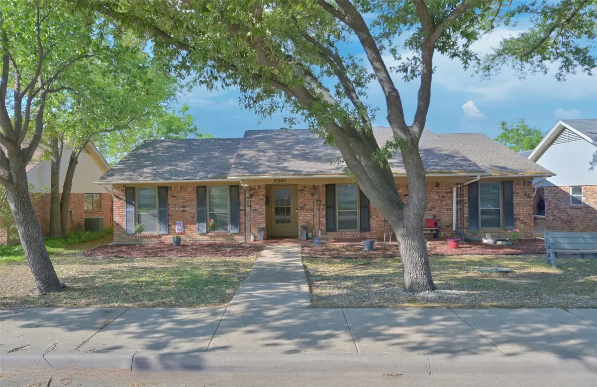 2307 Statler Drive, Carrollton, TX 75007 - #1