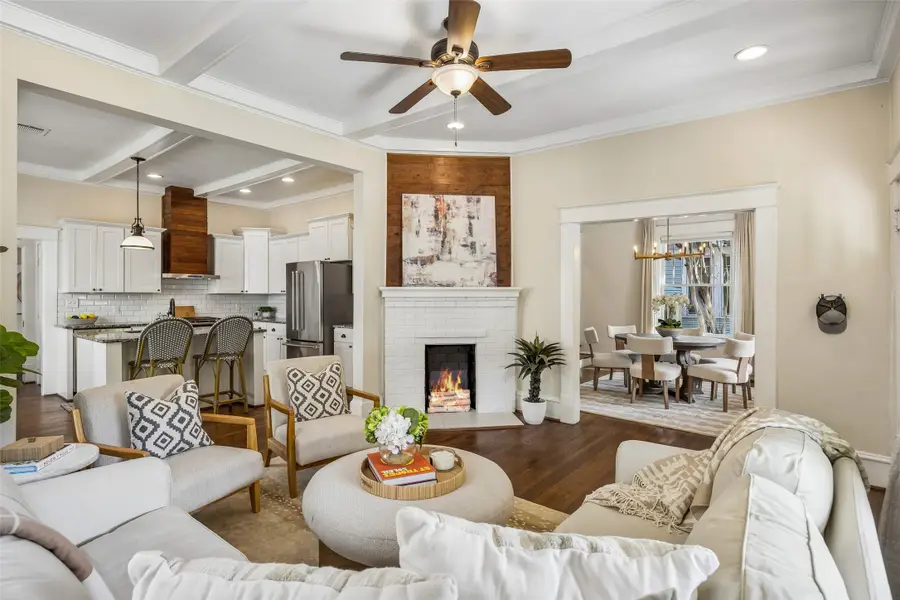 214 S Montclair Avenue, Dallas, TX 75208 - #2