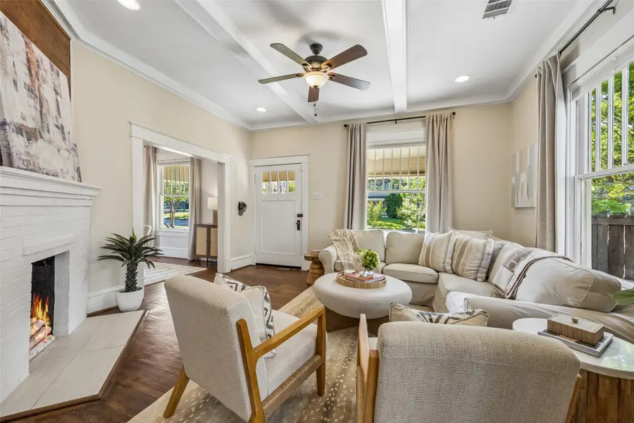 214 S Montclair Avenue, Dallas, TX 75208 - #3