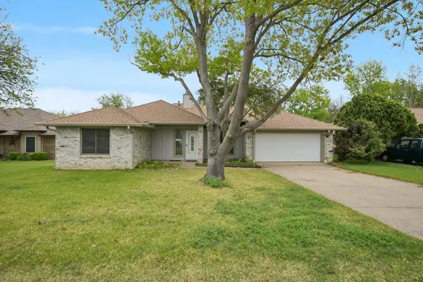 63 Robins Nest Drive, Hickory Creek, TX 75065