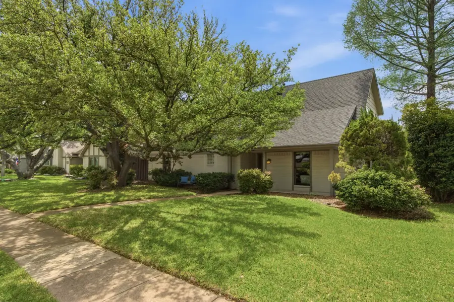 237 Woodcrest Drive, Richardson, TX 75080 - #3