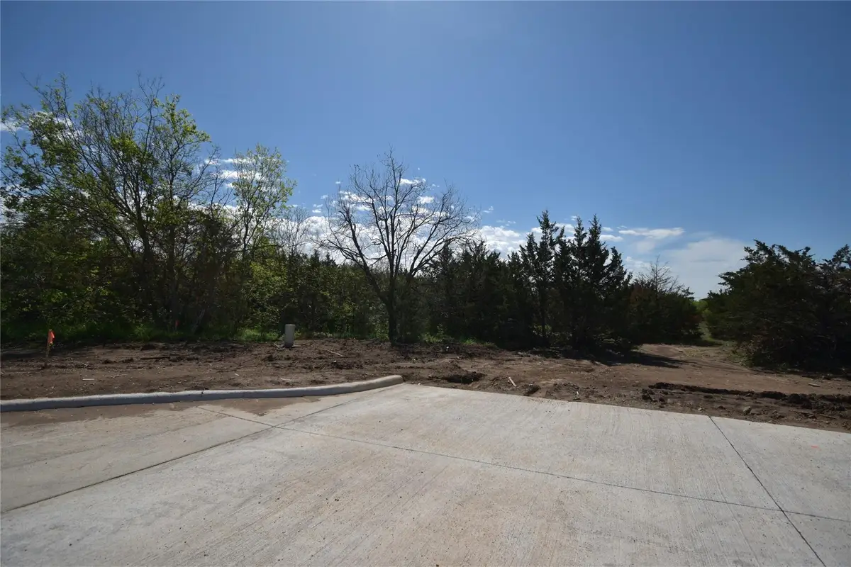 640 W Kilpatrick Street, Cleburne, TX 76033 - #1