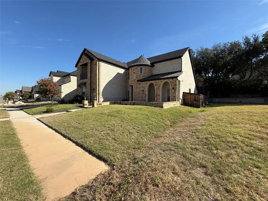 8512 Fresh Meadows Road, North Richland Hills, TX 76182 - #3