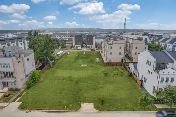 2818 Wingate Street, Fort Worth, TX 76107