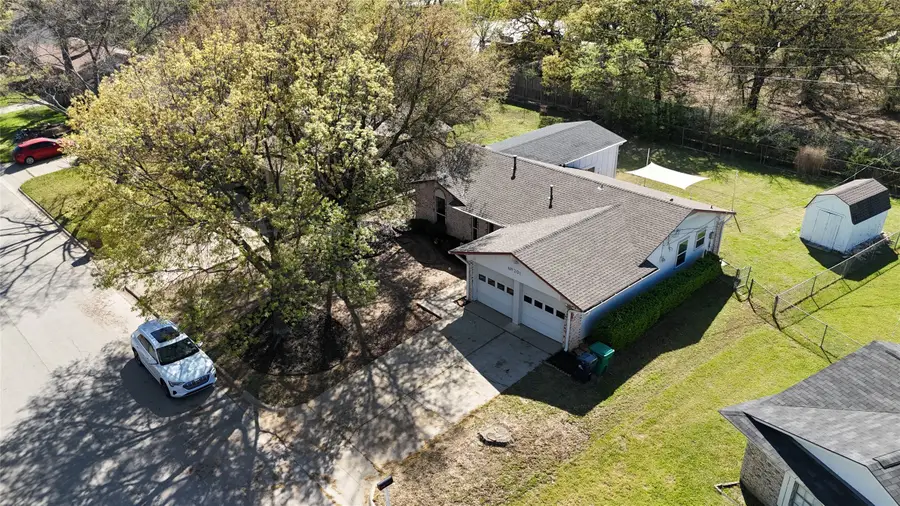 201 Bluebird Circle, Denton, TX 76209 - #2