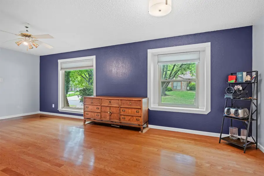 711 Hinsdale Drive, Arlington, TX 76006 - #3