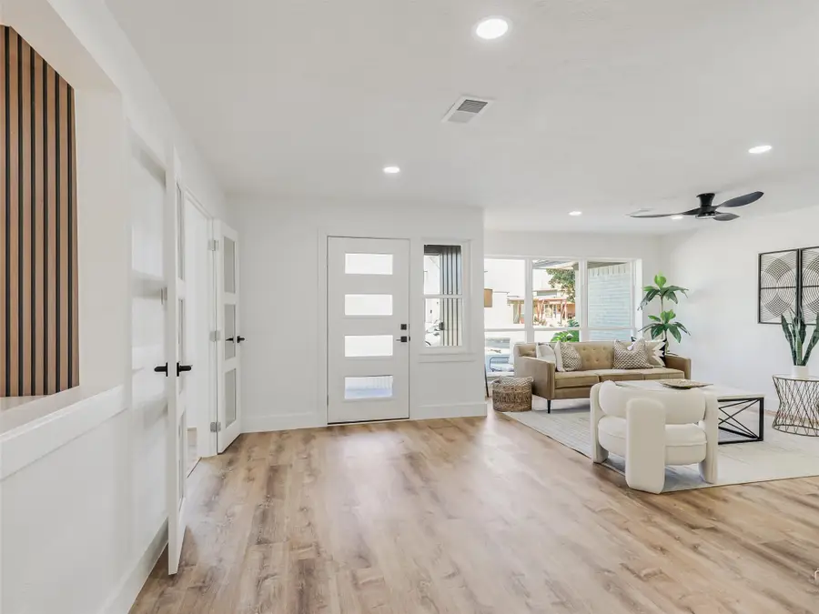 9011 Liptonshire Drive, Dallas, TX 75238 - #2