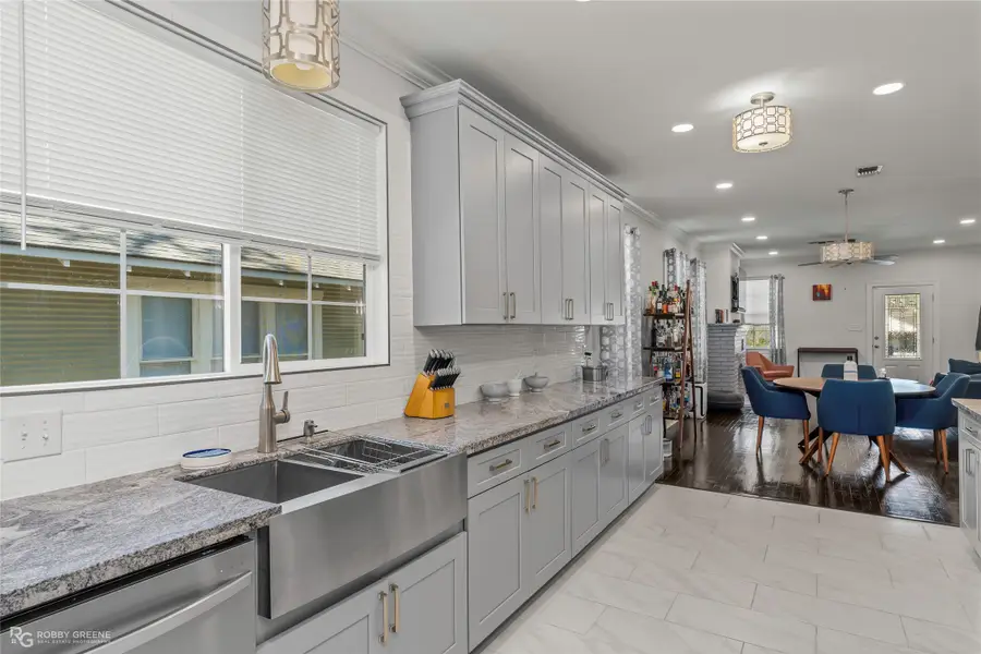 329 Wilkinson Street, Shreveport, LA 71104 - #2