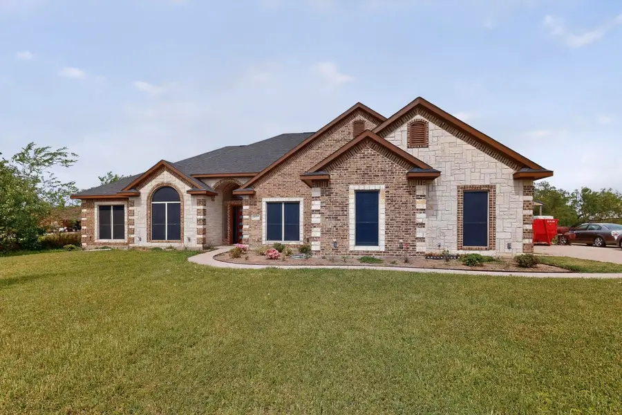 9807 Silver Creek Drive, Scurry, TX 75158 - #3