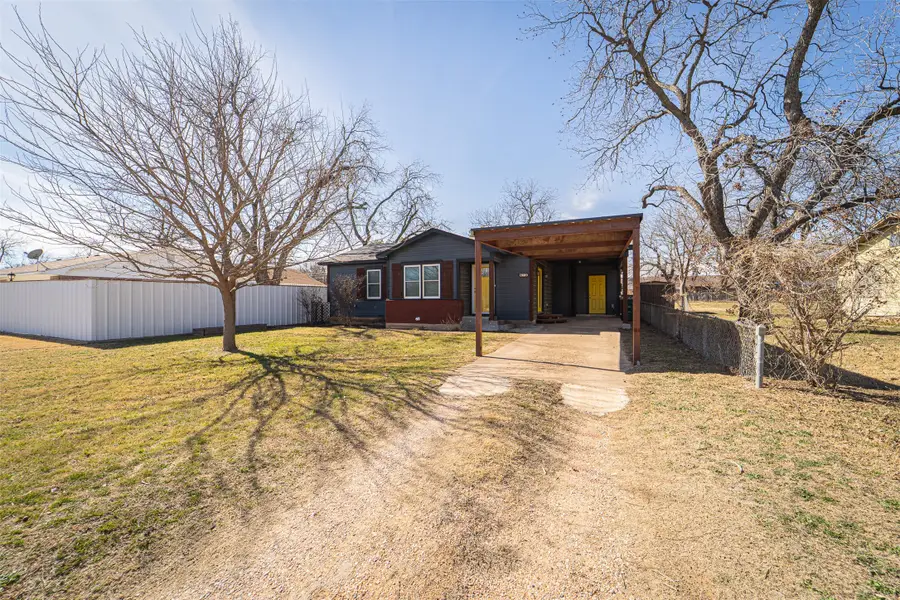 412 Pecan Street, Clyde, TX 79510 - #3