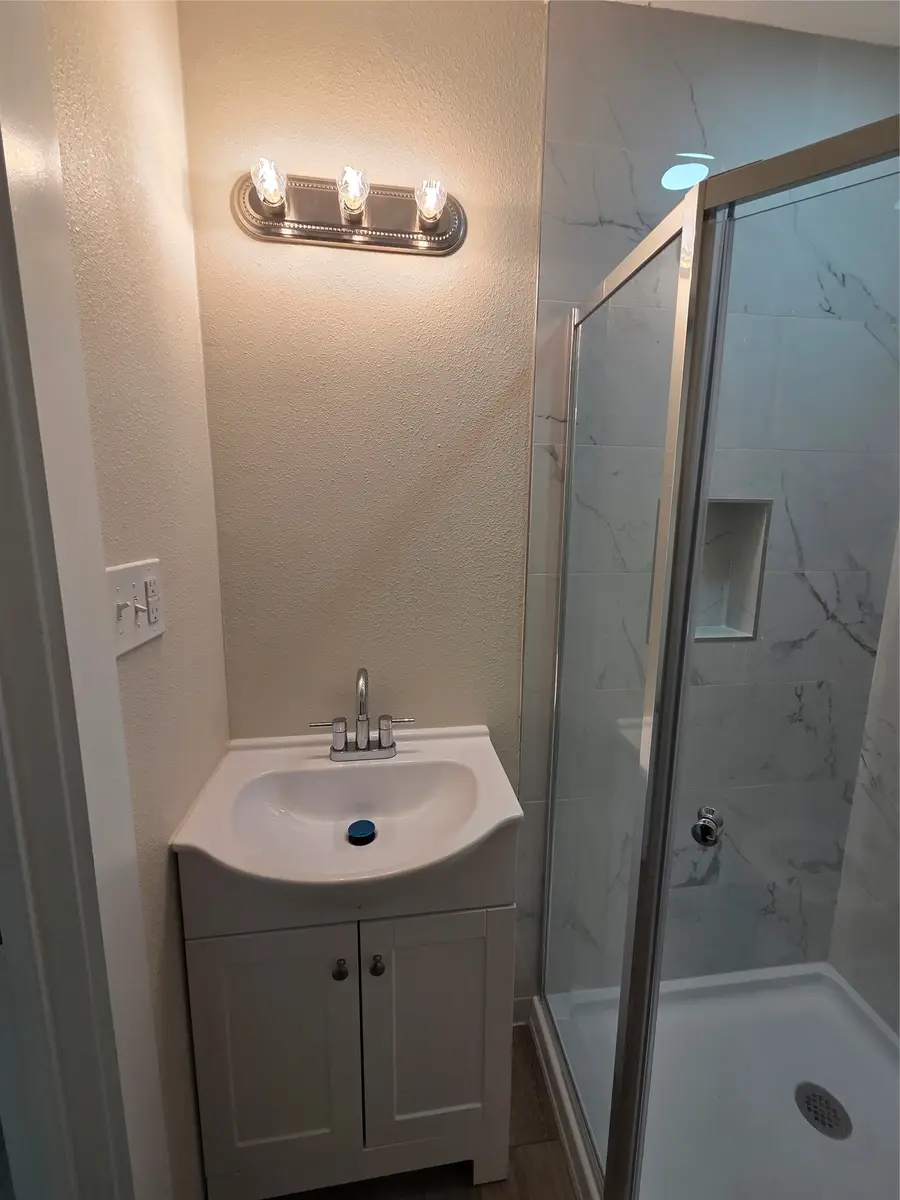 501 White Street, Whitesboro, TX 76273 - #3