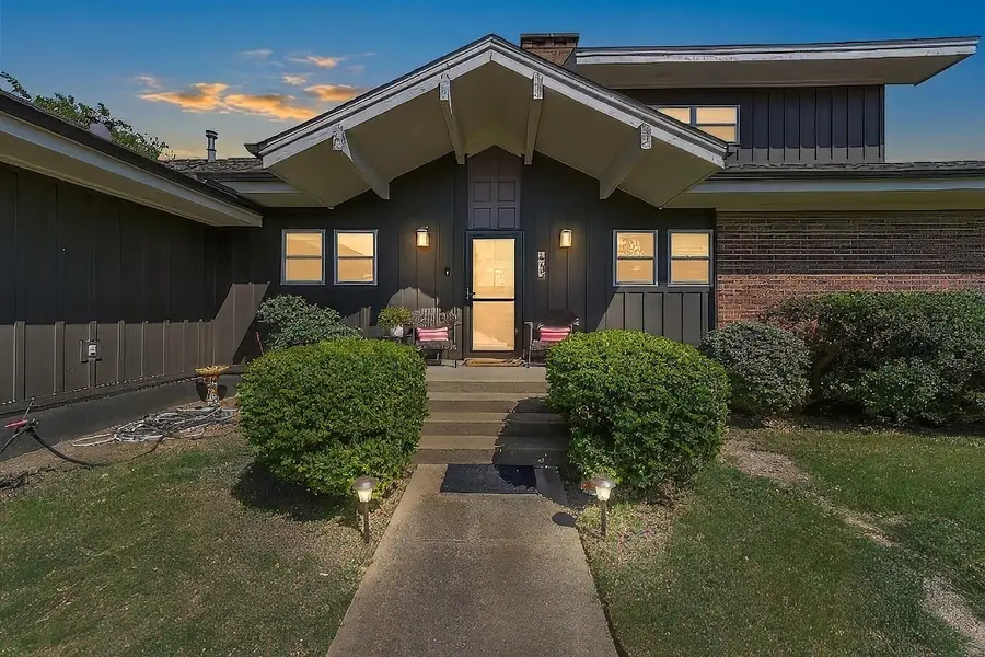 103 Robin Avenue, Weatherford, TX 76086 - #2