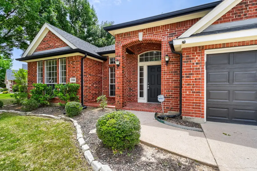2306 Everton Drive, Arlington, TX 76001 - #2