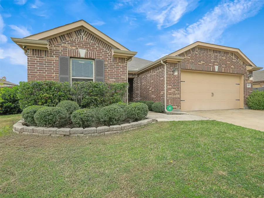 4509 Maplewood Avenue, Balch Springs, TX 75180 - #2