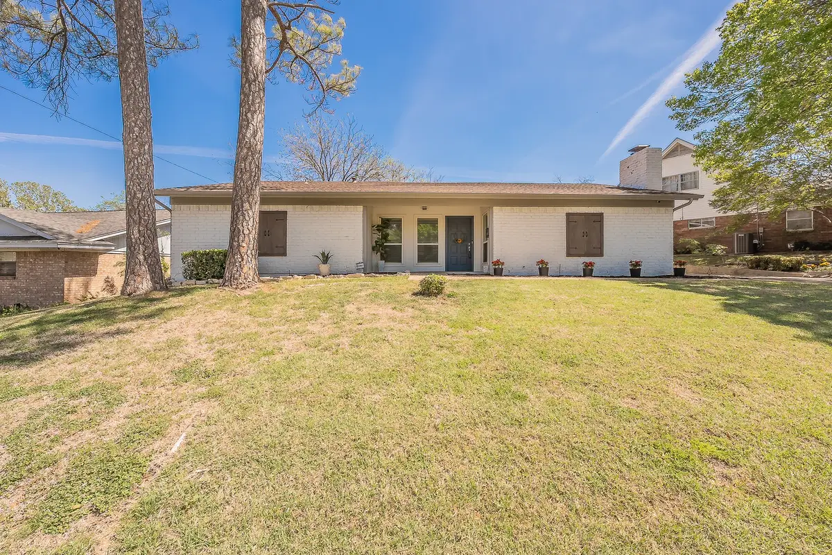 6517 Whitman Avenue, Fort Worth, TX 76133 - #1