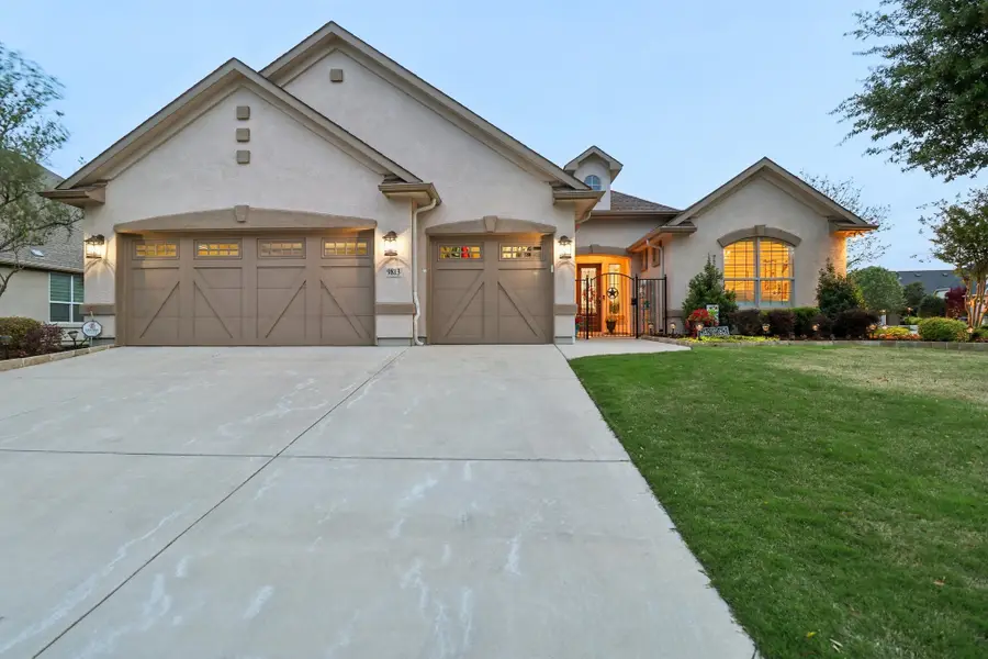 9813 Lindenwood Trail, Denton, TX 76207 - #2