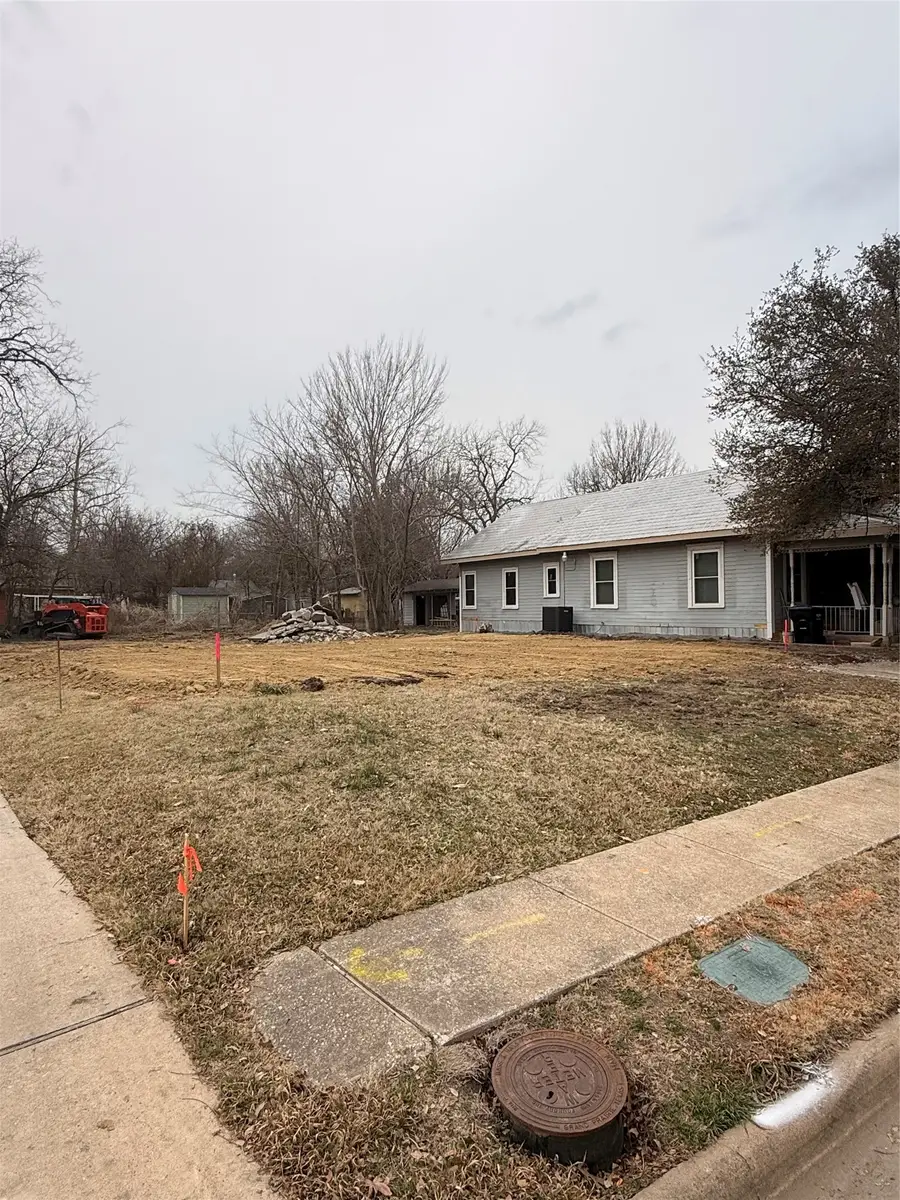 3922 Pine Street, Greenville, TX 75401 - #2