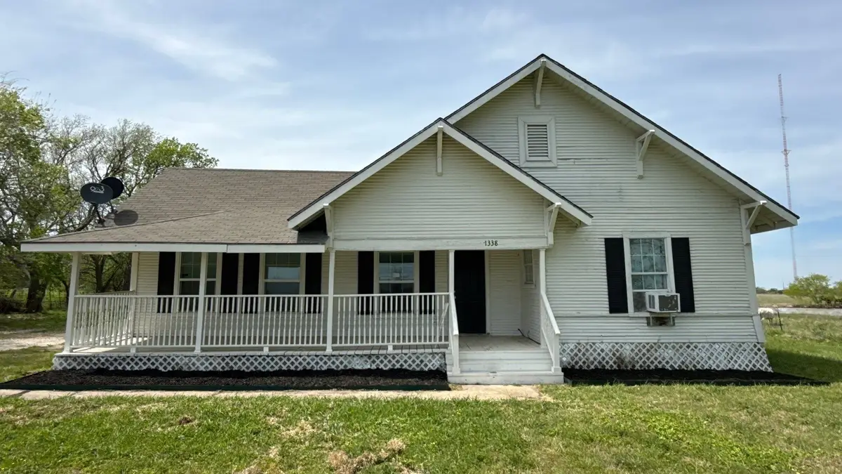 1338 S State Highway 121, Bonham, TX 75418 - #1