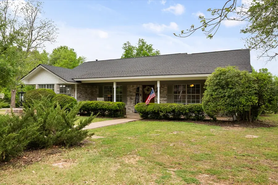 1201 Oak Street, Teague, TX 75860 - #3